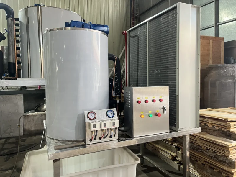 KP-3T flake ice machine stainless steel evaporator drum and air-cooled condenser